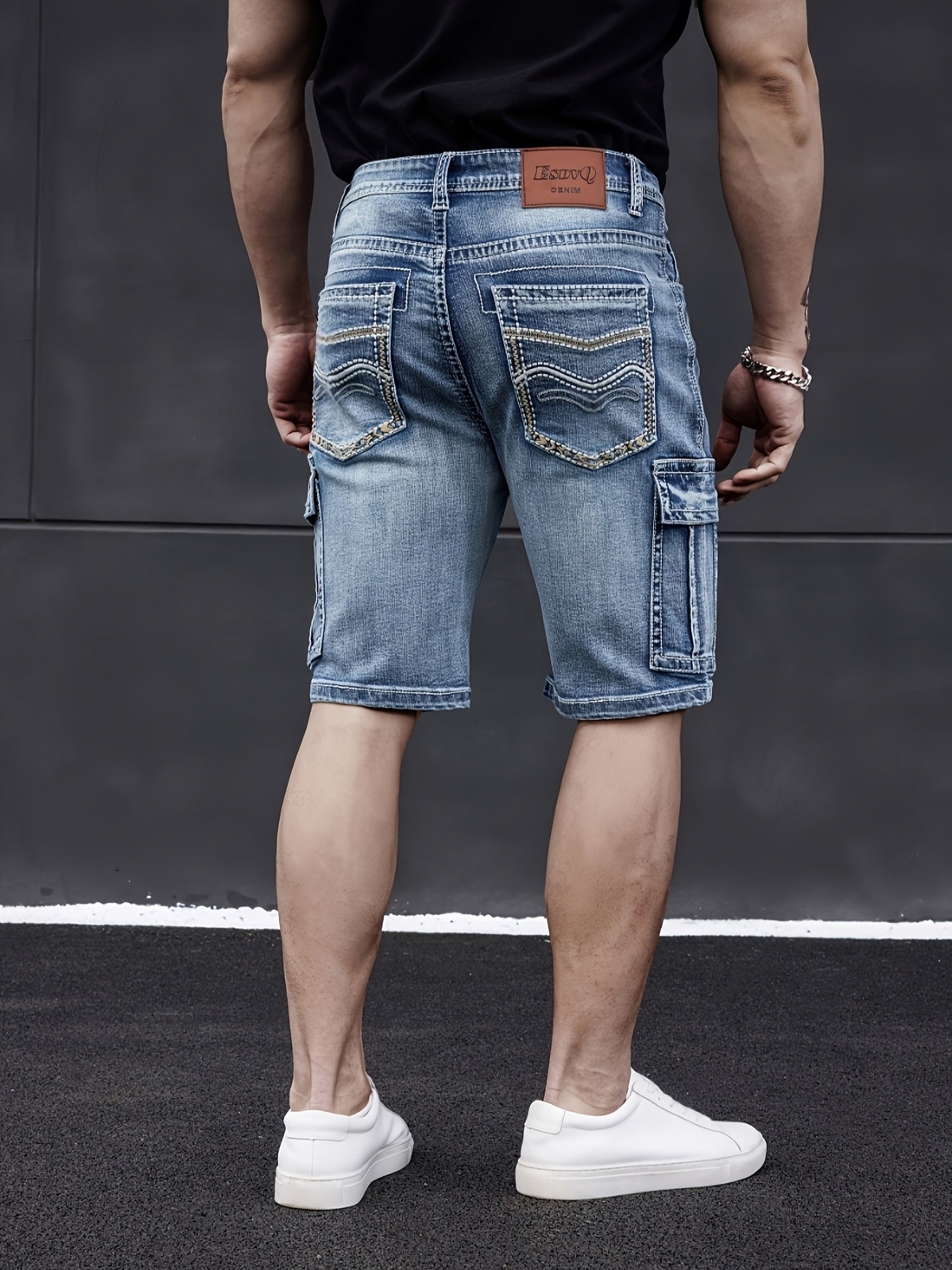 Hunter – Men’s Multi-Pocket Denim Shorts