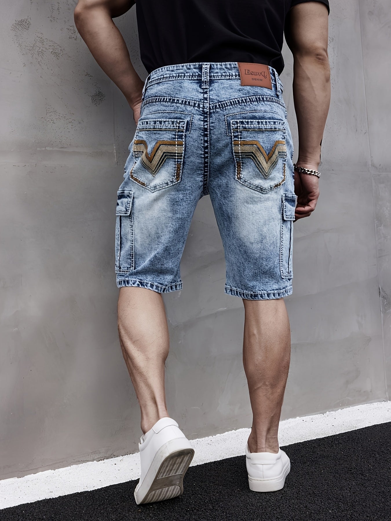 Hunter – Men’s Multi-Pocket Denim Shorts